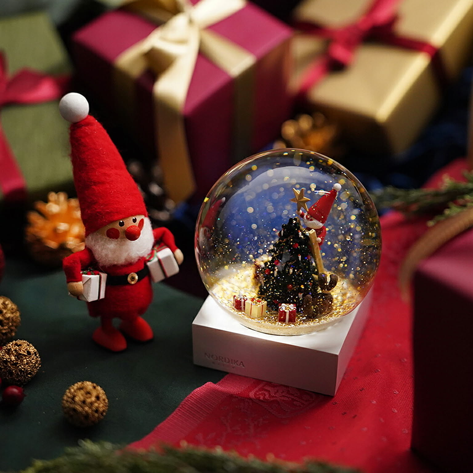 クリスマスグッズ