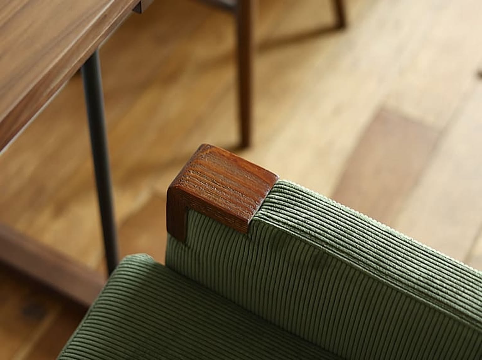 デスクチェア・ワークチェア