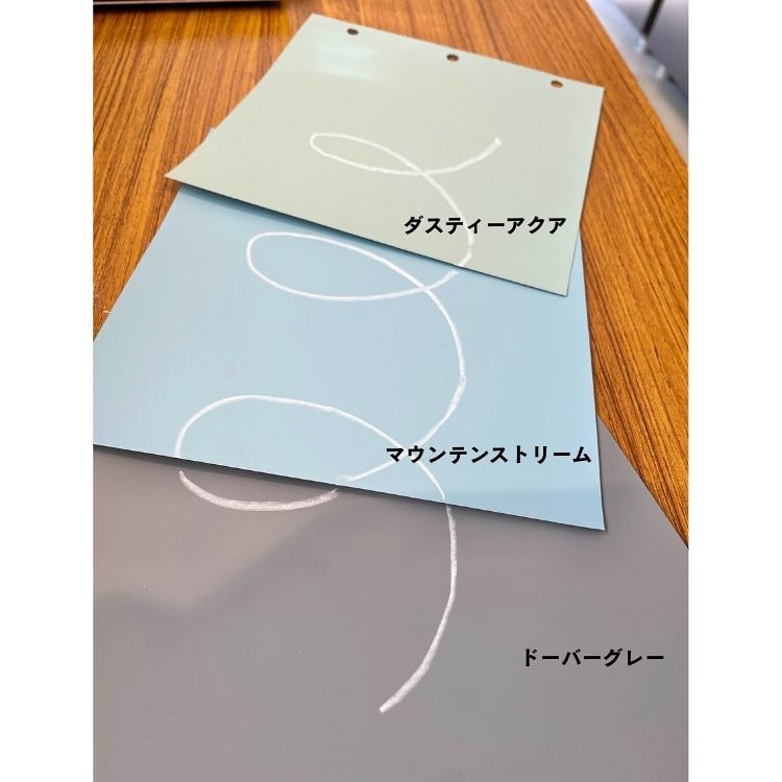 ウォールステッカー