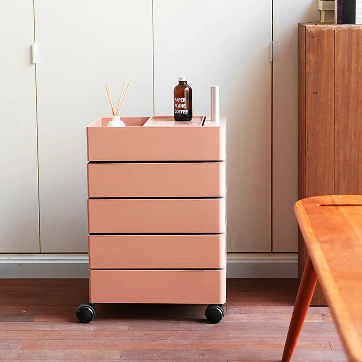 Bauhaus Japan Modern movable 5 stages trolley