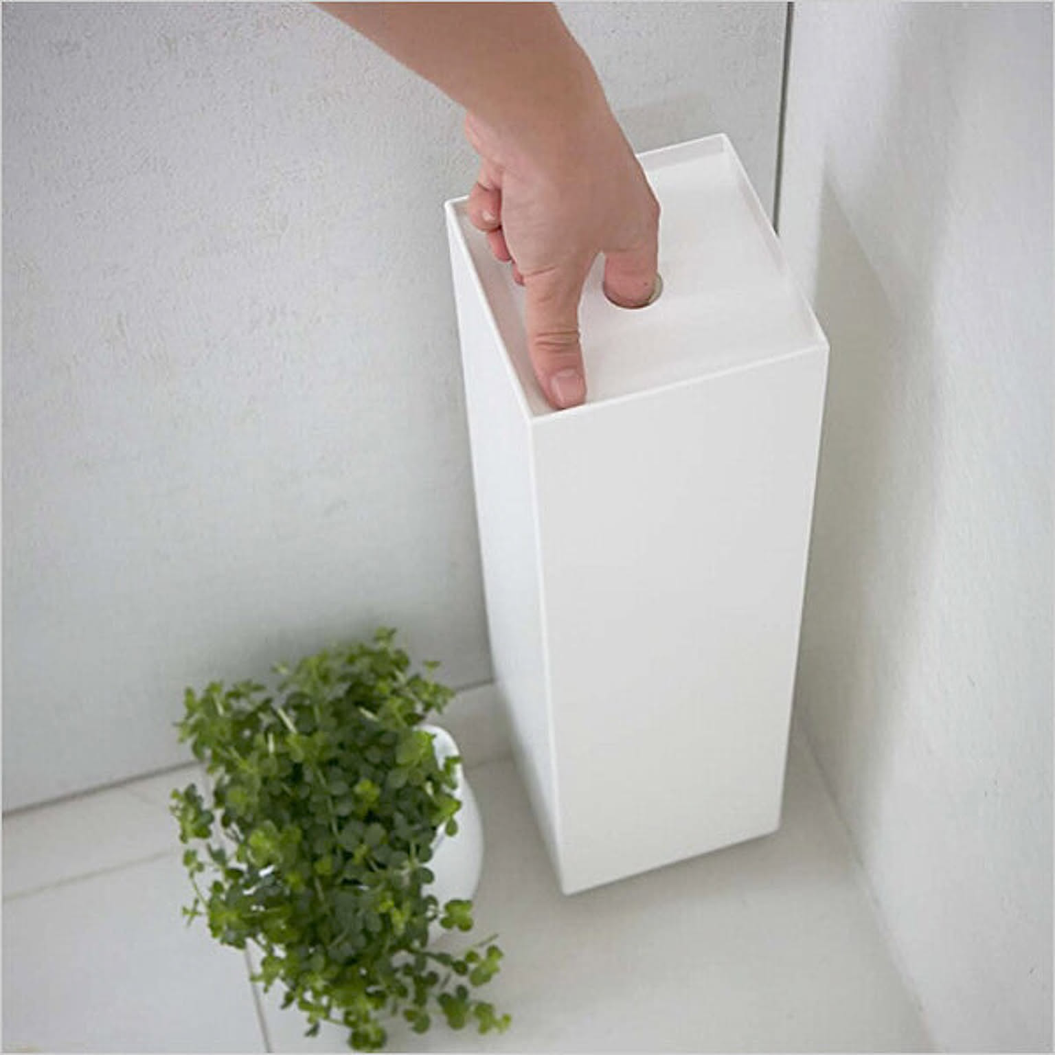 トイレットペーパーホルダー