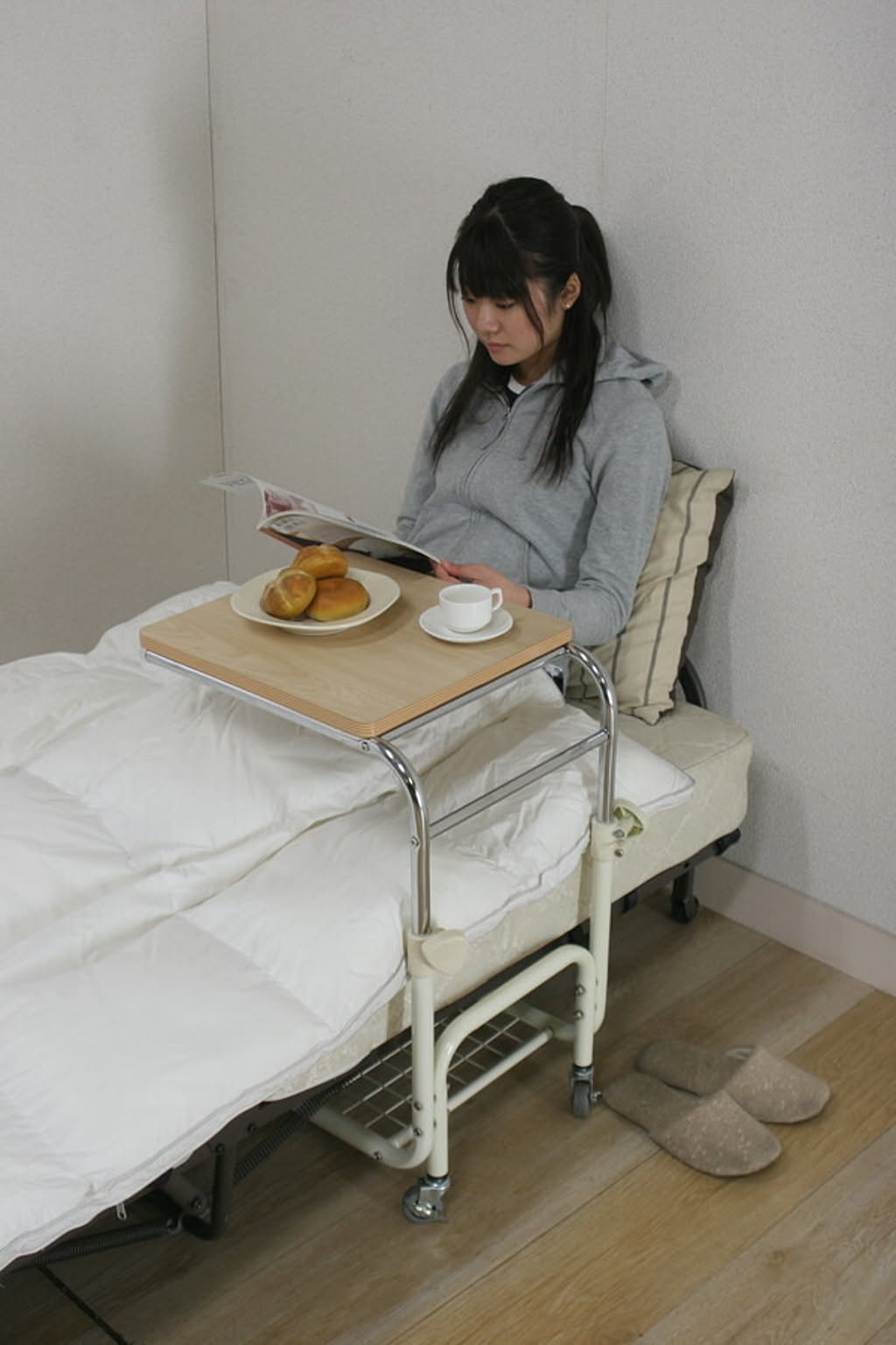 サイドテーブル・ナイトテーブル