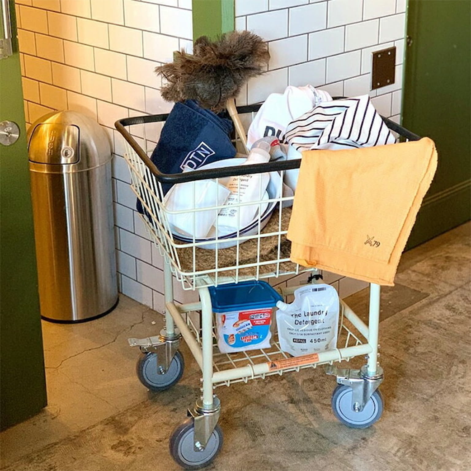 ランドリーワゴン