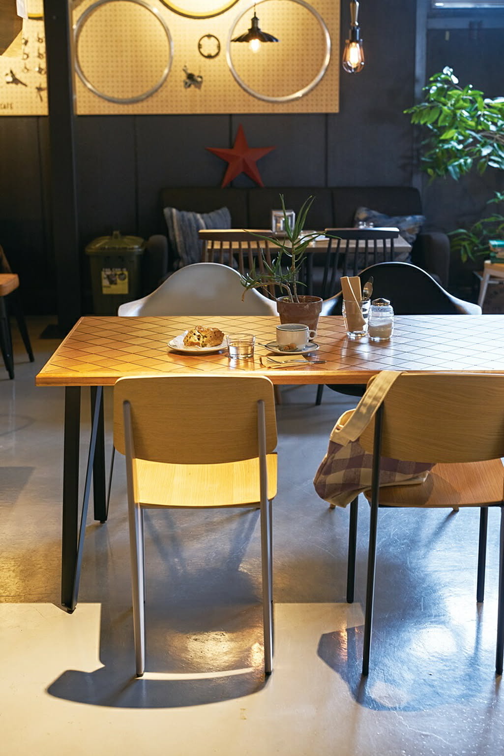 ダイニングチェア