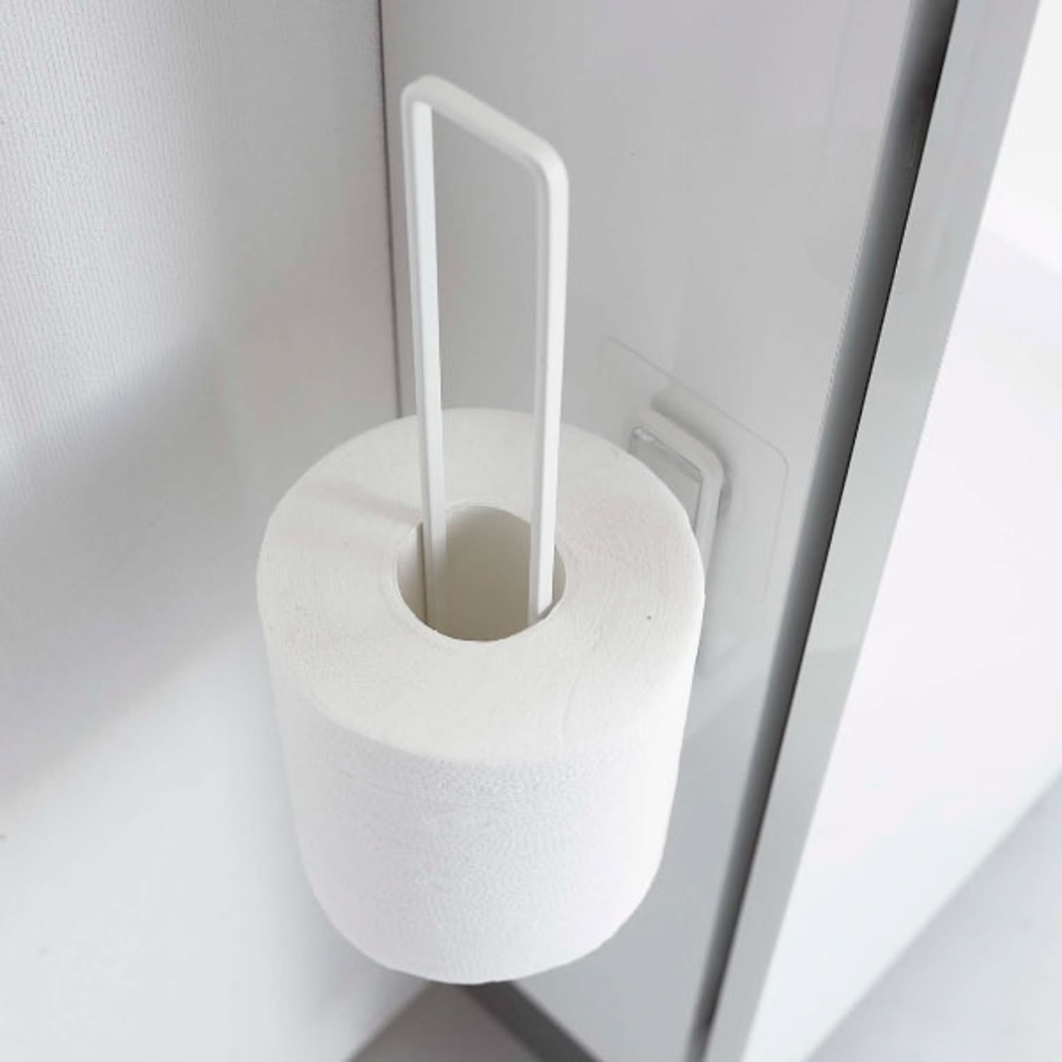 トイレットペーパーホルダー