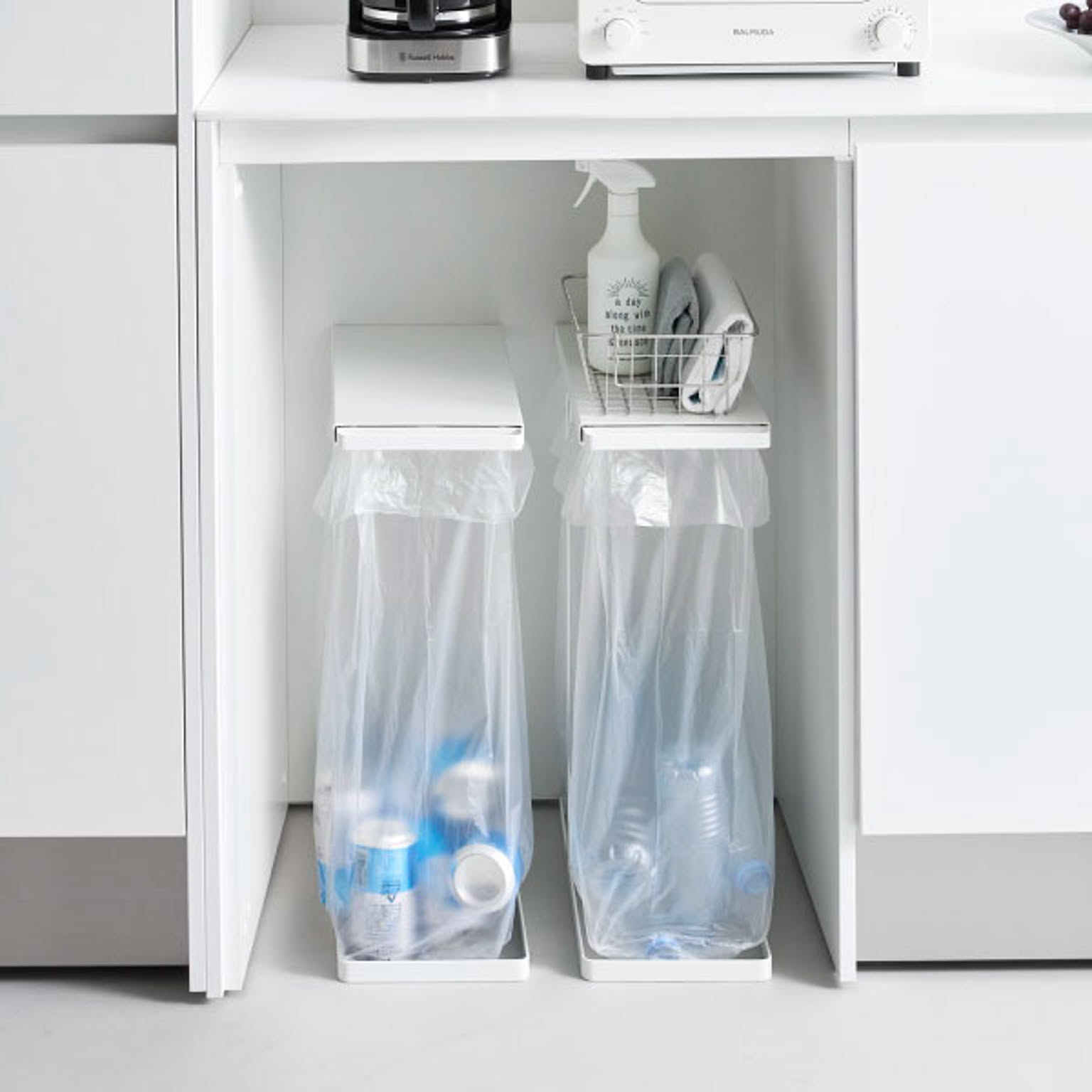 カウンター下収納