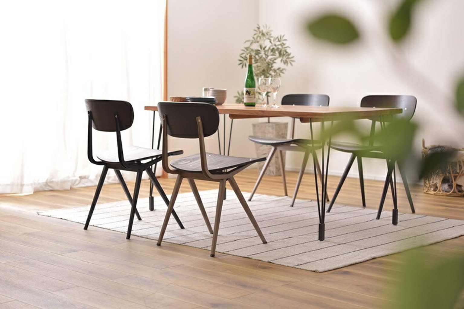 ダイニングチェア