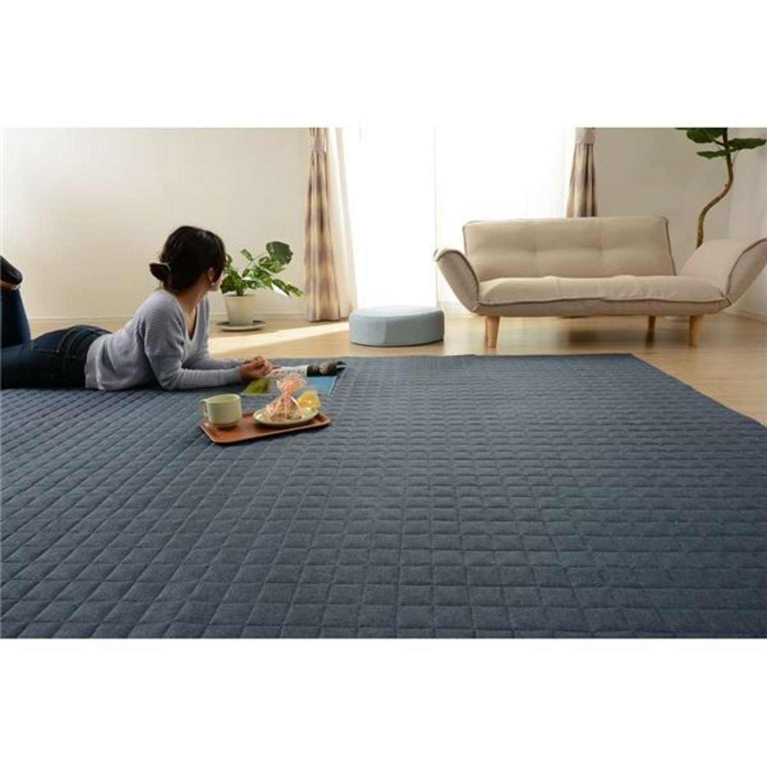 キルトラグ/ラグマット 約190×240cm ネイビー 軽量 洗える キルティング加工 敷物 オールシーズン 〔リビング〕