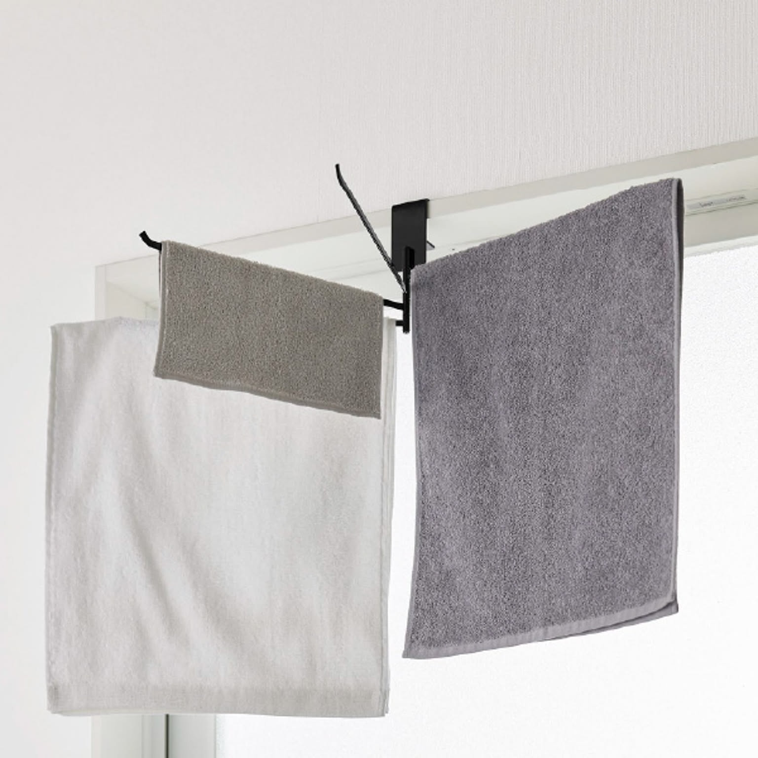 ハンガーラック・コートハンガー