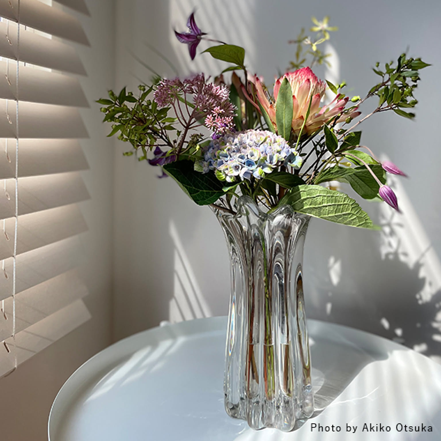 ferm LIVING (ファームリビング) Holo Vase (ホロフラワーベース