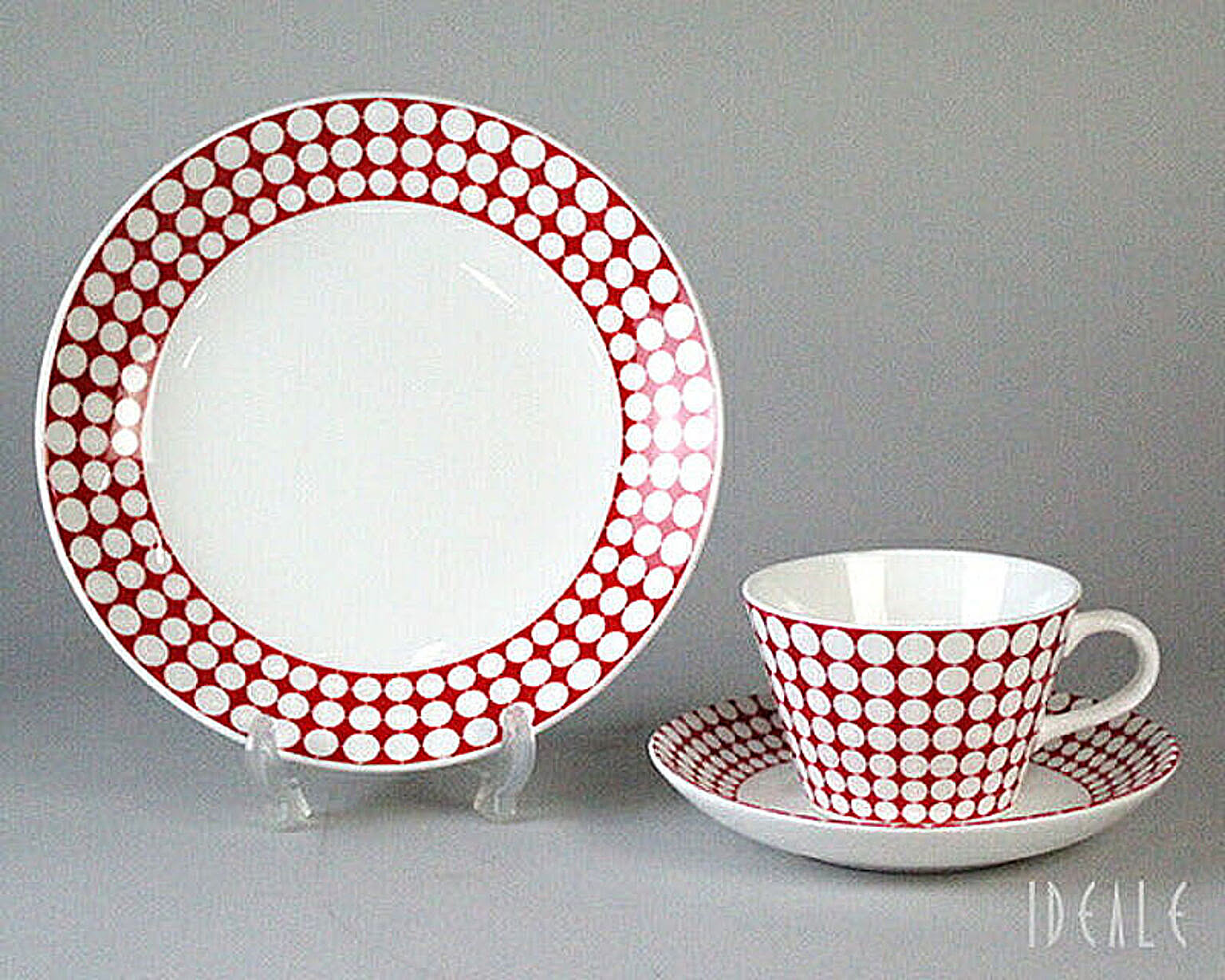 カップ＆ソーサー