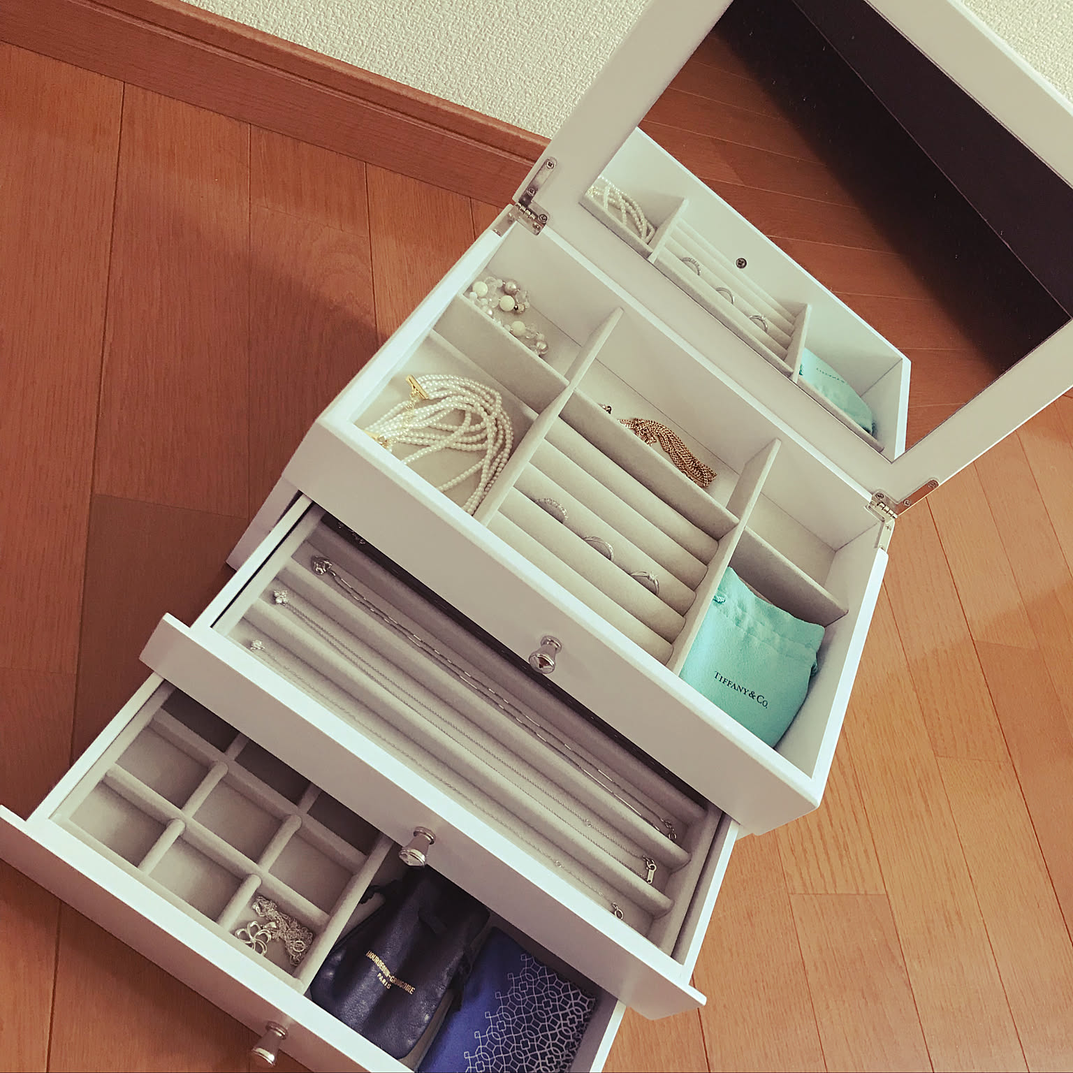おすすめジュエリーボックス37選 Roomclip Mag 暮らしとインテリアのwebマガジン おすすめジュエリーボックス37選 Roomclip Mag 暮らしとインテリアのwebマガジン