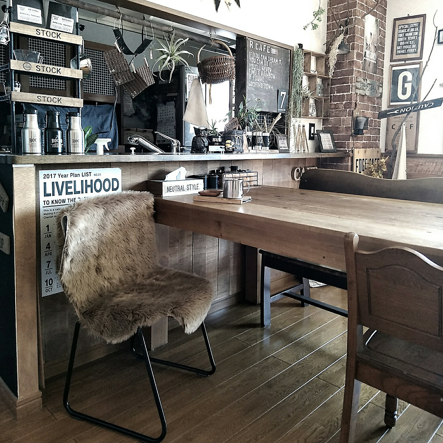 お部屋づくりの主役に迎えたい ニトリのファブリック Roomclip Mag 暮らしとインテリアのwebマガジン