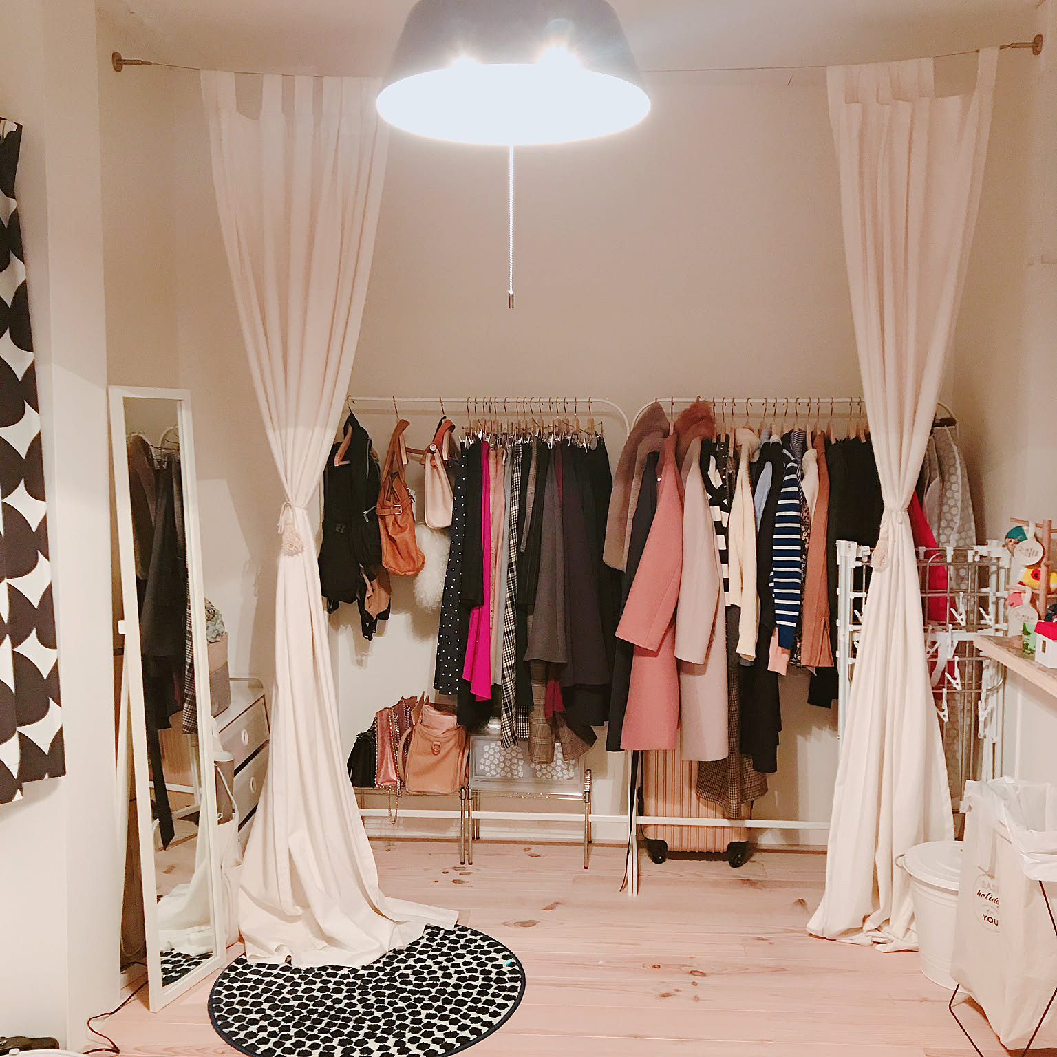 36m2 収納ゼロが魅力に変わる 北欧スタイル1kルーム By Mi Maさん Roomclip Mag 暮らしとインテリアのwebマガジン