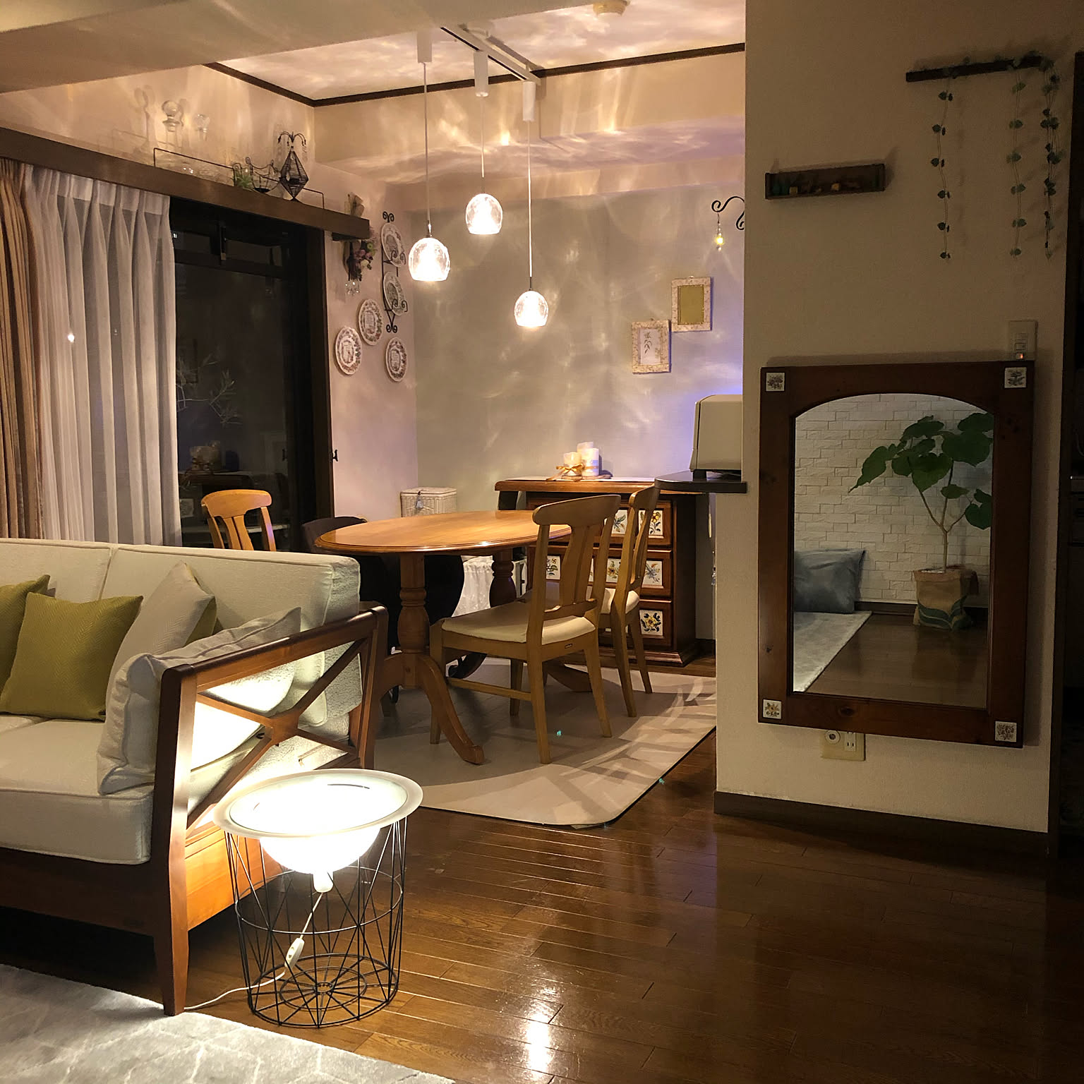 ぬくもりを感じるお部屋に憧れる♡インテリアコーデ手帖