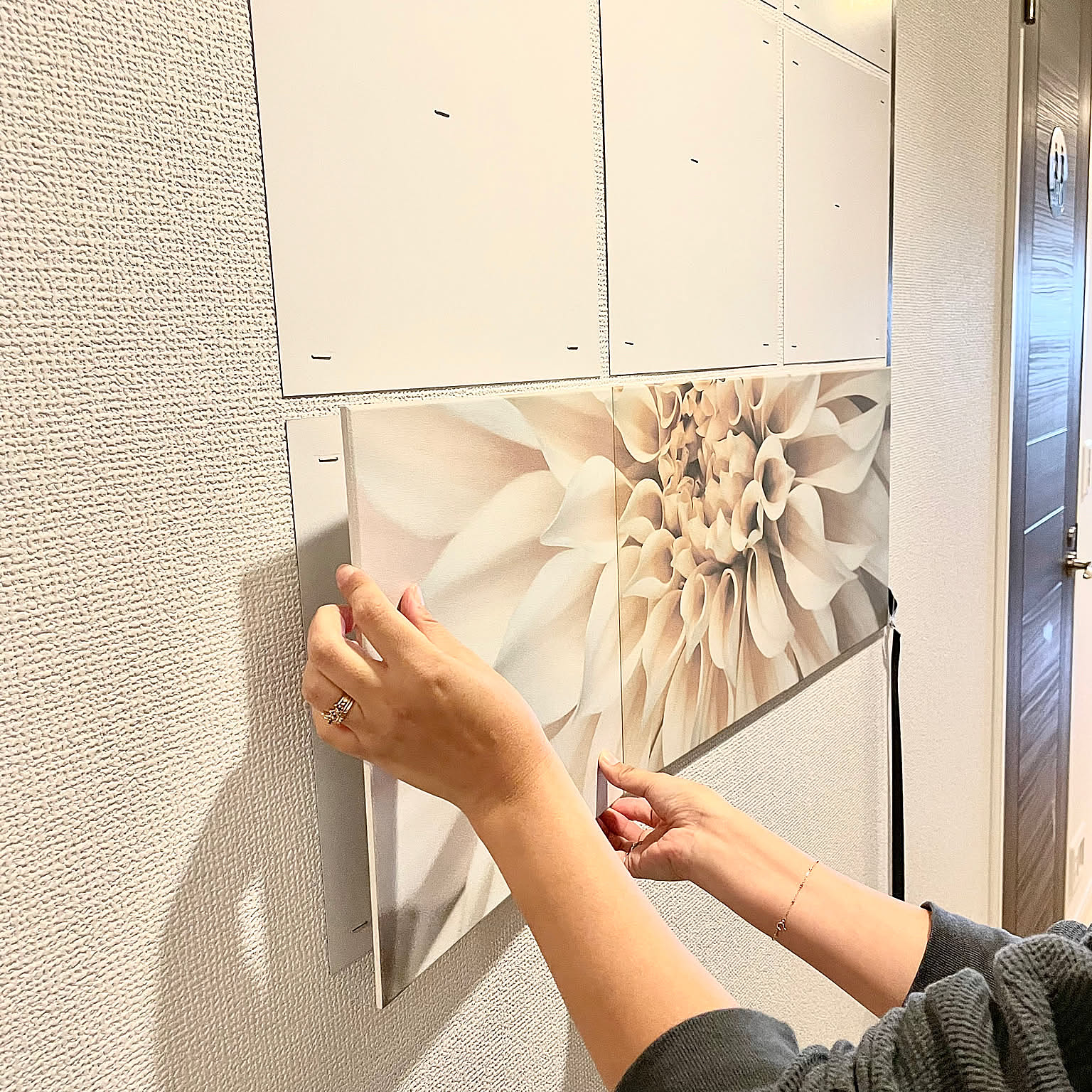 Entrance,いざ‼️施工,エコカラット 施工手順,DIY,エコカラット,LIXIL,いいね!コメント!うれしいです♥,マンション暮らし,アートのある暮らし,モニター当選ありがとうございます♡,RoomClipの出逢いに感謝♡,エコカラットセルフ manchanの部屋