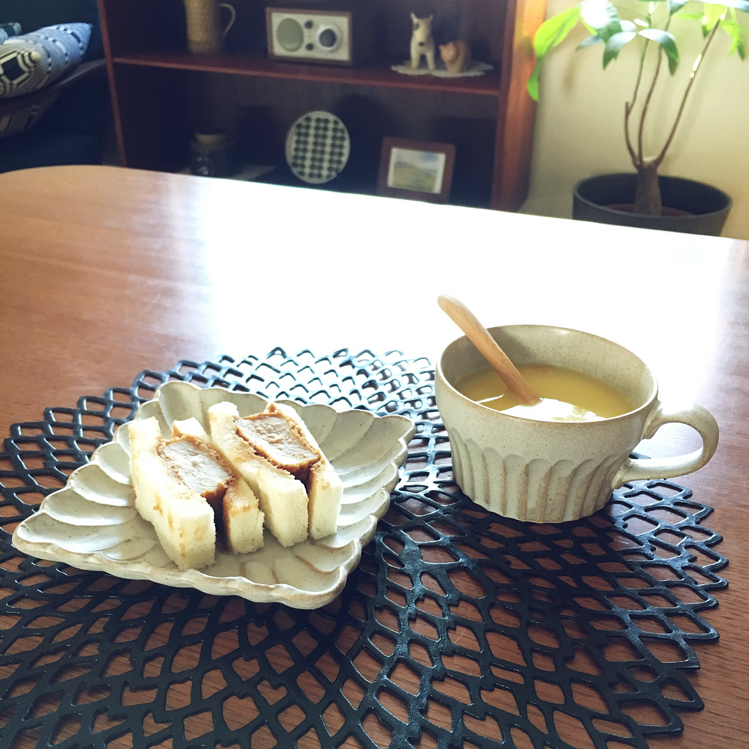 あれもこれも欲しくなる♡ニトリの食器で彩るわが家の食卓