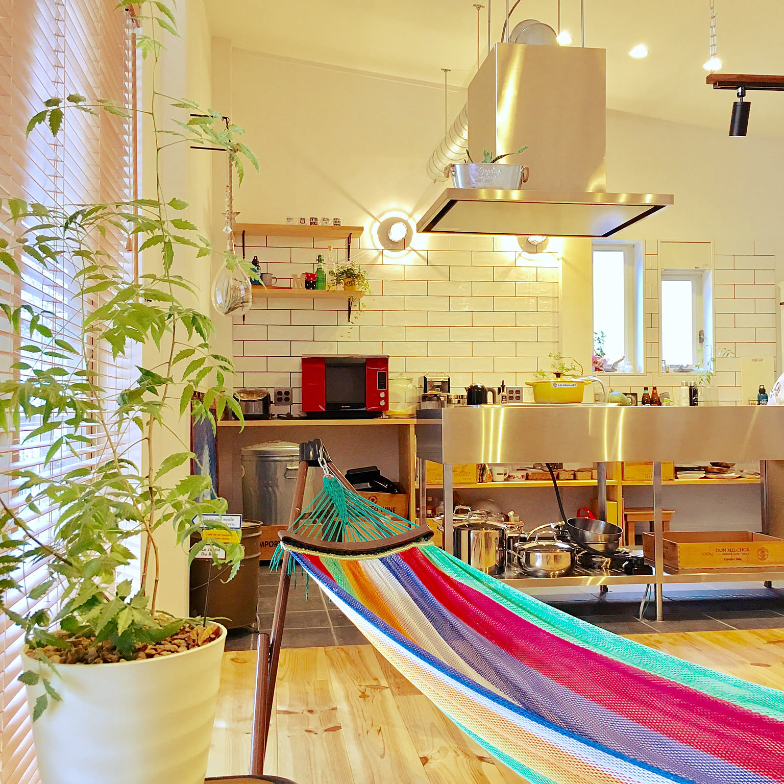 サーフスタイルに際立つステンレス 家族を感じる眺めのいい場所 By Mu G Uさん Roomclip Mag 暮らしとインテリア のwebマガジン サーフスタイルに際立つステンレス 家族を感じる眺めのいい場所 By Mu G Uさん Roomclip Mag 暮らしとインテリア のwebマガジン