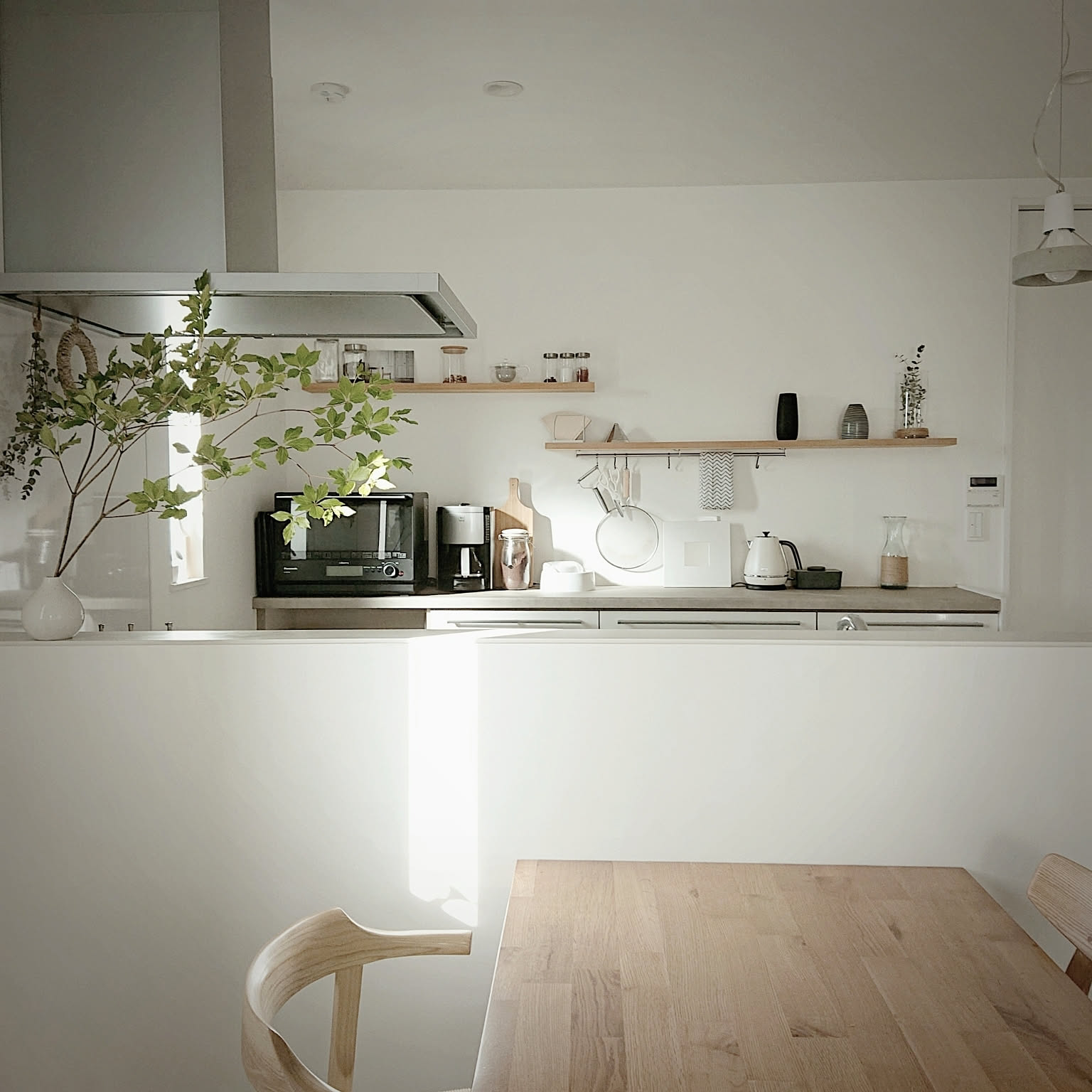 余白 で作るゆとり空間 心が安らぐ上質なインテリア Roomclip Mag 暮らしとインテリアのwebマガジン