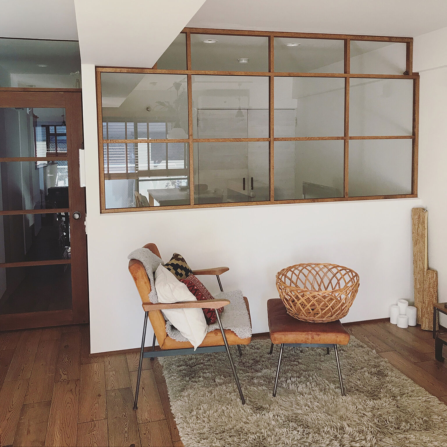 お家にラグジュアリーな雰囲気をプラス 室内窓のある空間 Roomclip Mag 暮らしとインテリアのwebマガジン