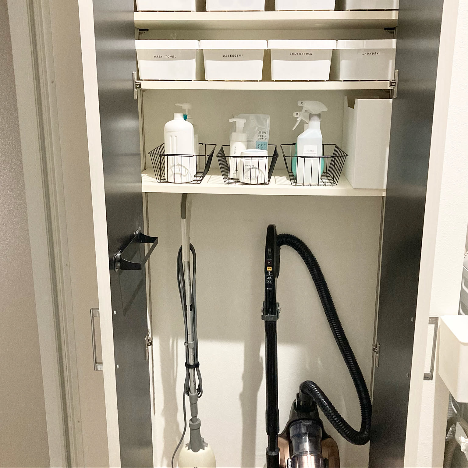洗面所収納は 100均 で解決 今すぐ実践してみたいアイディア集 Roomclip Mag 暮らしとインテリアのwebマガジン