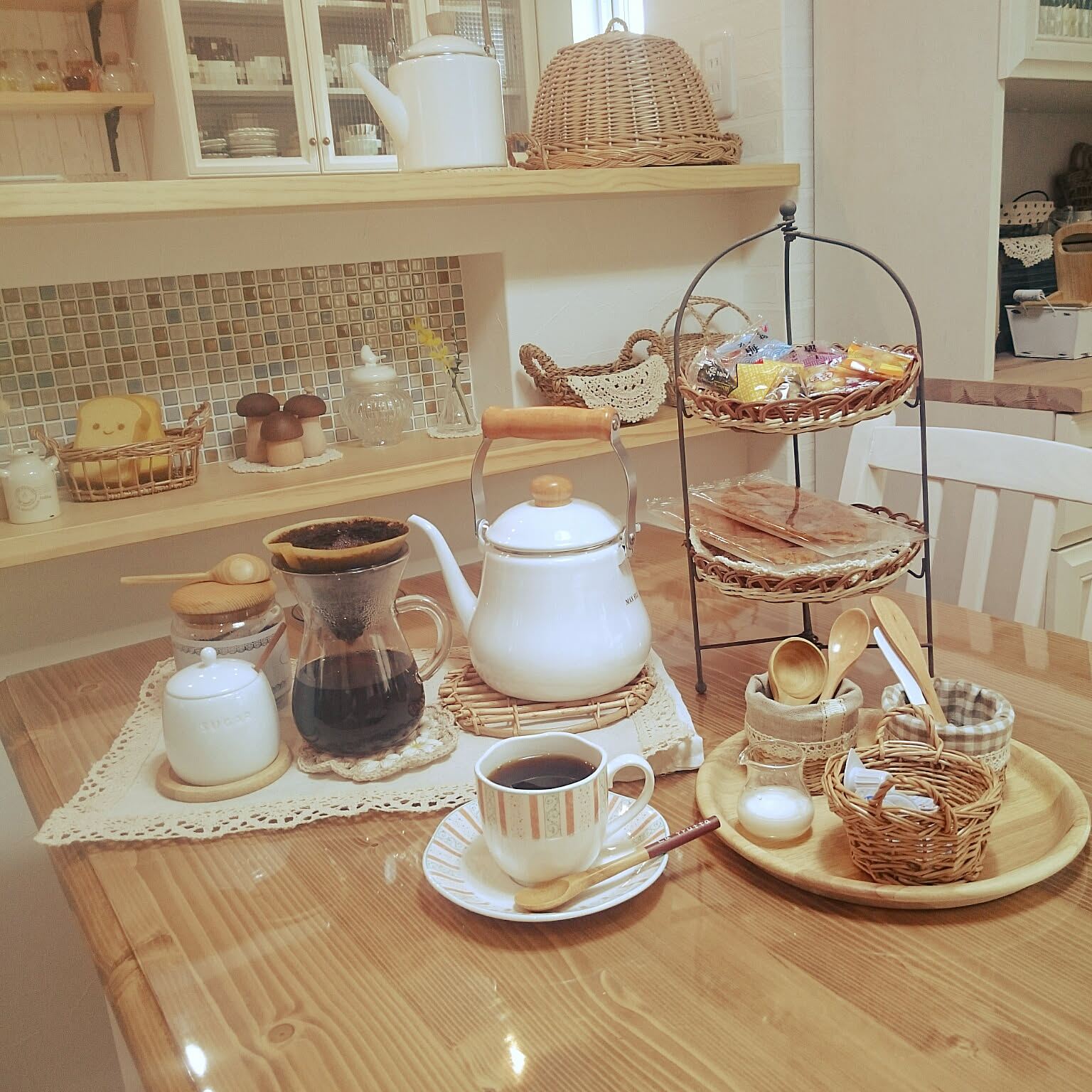 おうち時間に癒しの香りを コーヒータイムのある暮らし Roomclip Mag 暮らしとインテリアのwebマガジン