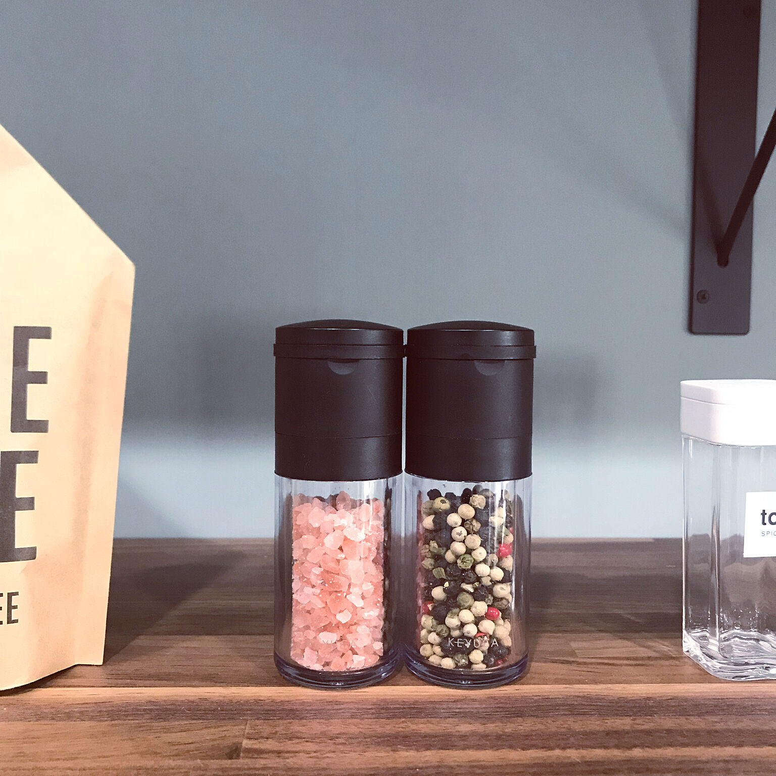 お部屋の雰囲気に合わせて選ぶ 便利な調味料入れ10選 Roomclip Mag 暮らしとインテリアのwebマガジン