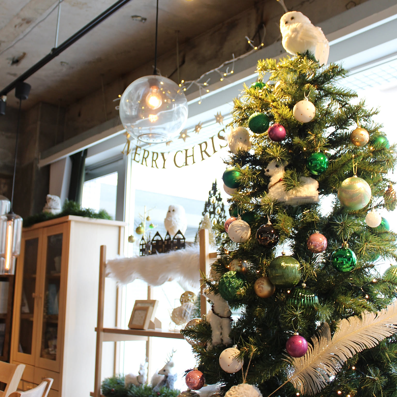 ニトリで叶う心ときめくクリスマス♡「今年のトレンドは？」「使わない時期はどうする？」気になる疑問に答えます