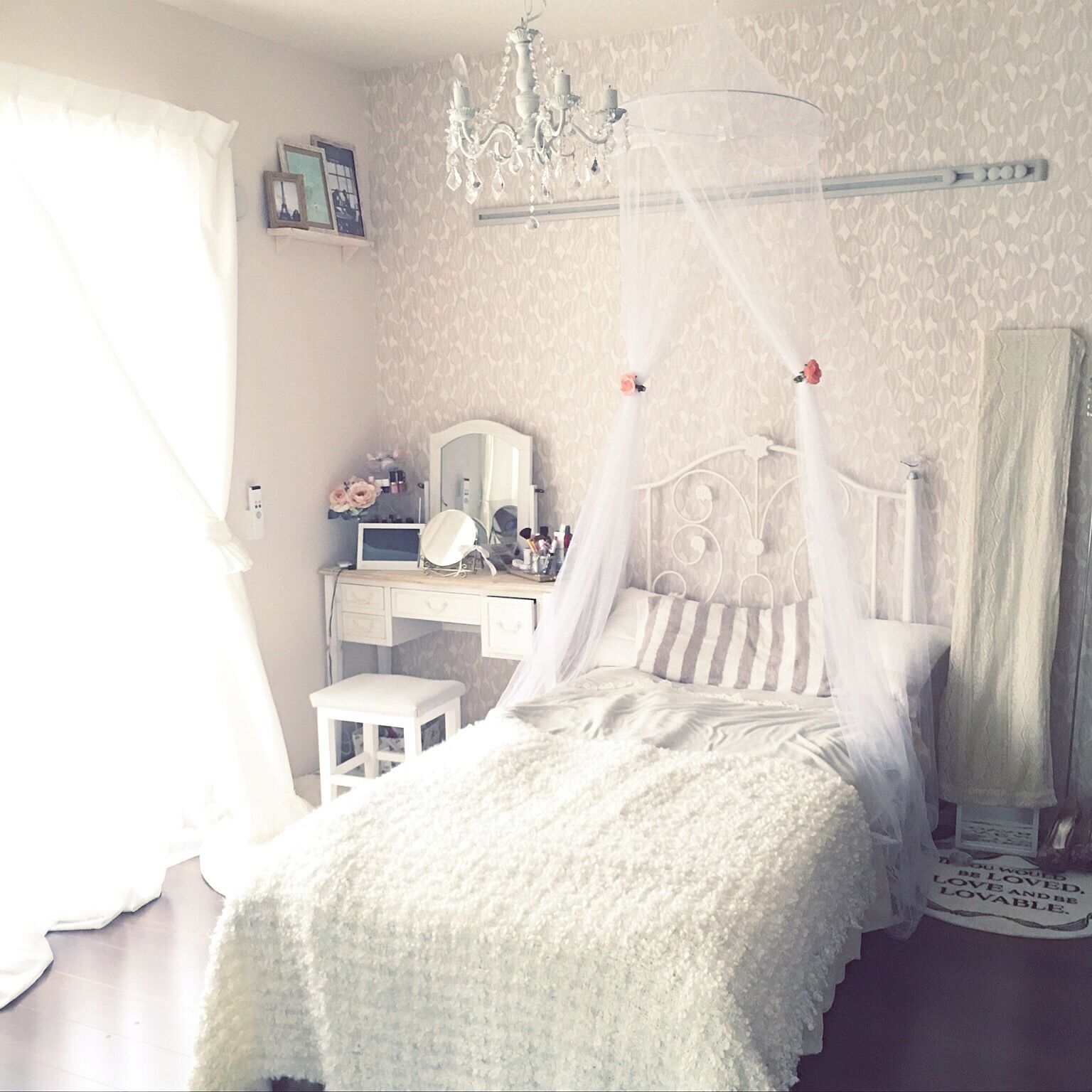まるでおとぎ話♡姫色ホワイトルームの作り方 | RoomClip mag | 暮らし