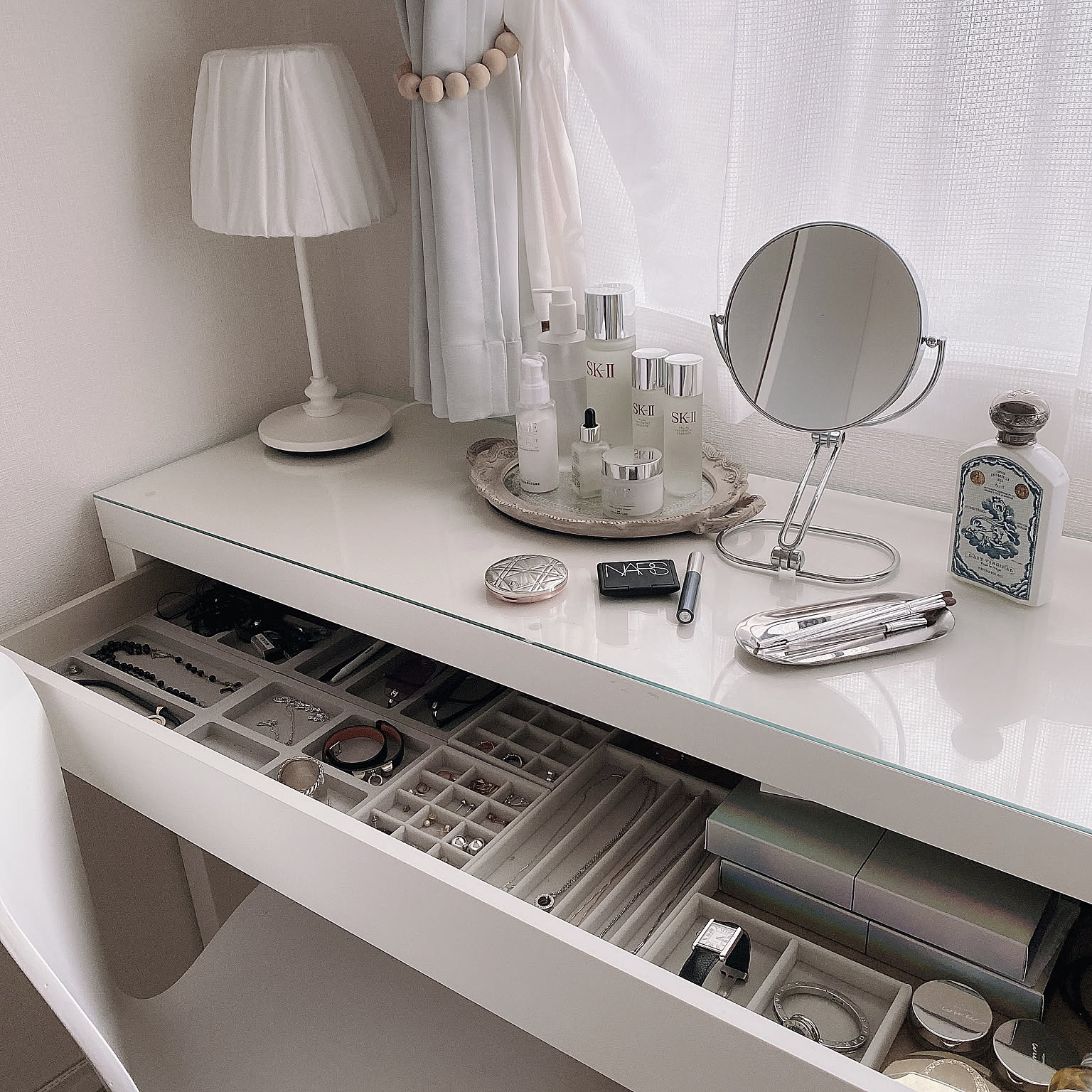 スッキリ ストレスフリー 散らかりやすい小物収納のアイデア10選 Roomclip Mag 暮らしとインテリアのwebマガジン