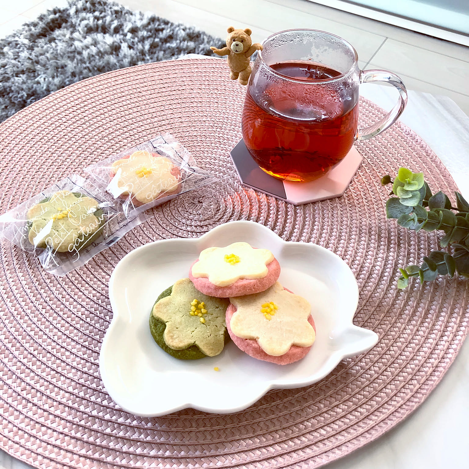 甘いスイーツにときめく♡ちょっと特別なホワイトデーのテーブルコーデ