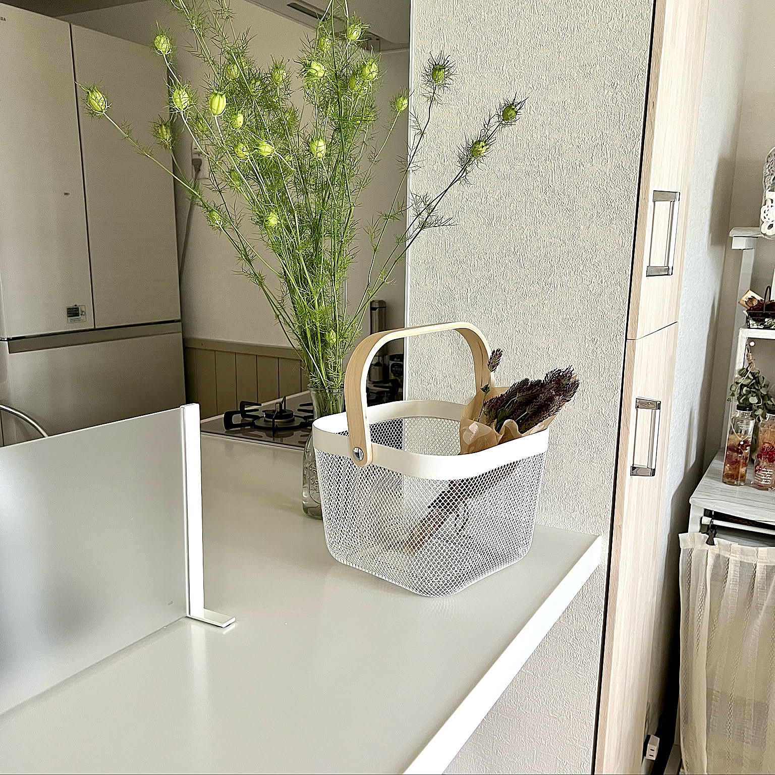 日用品から食材まで見映えよく収納できる！IKEAのリーサトルプの活用術