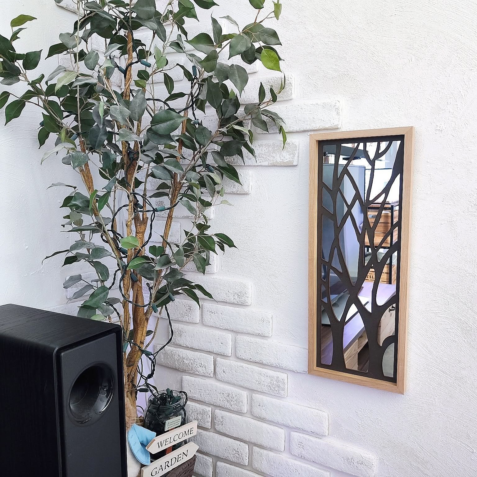 お部屋が変わる！ニトリのミラーで暮らしをアップデート