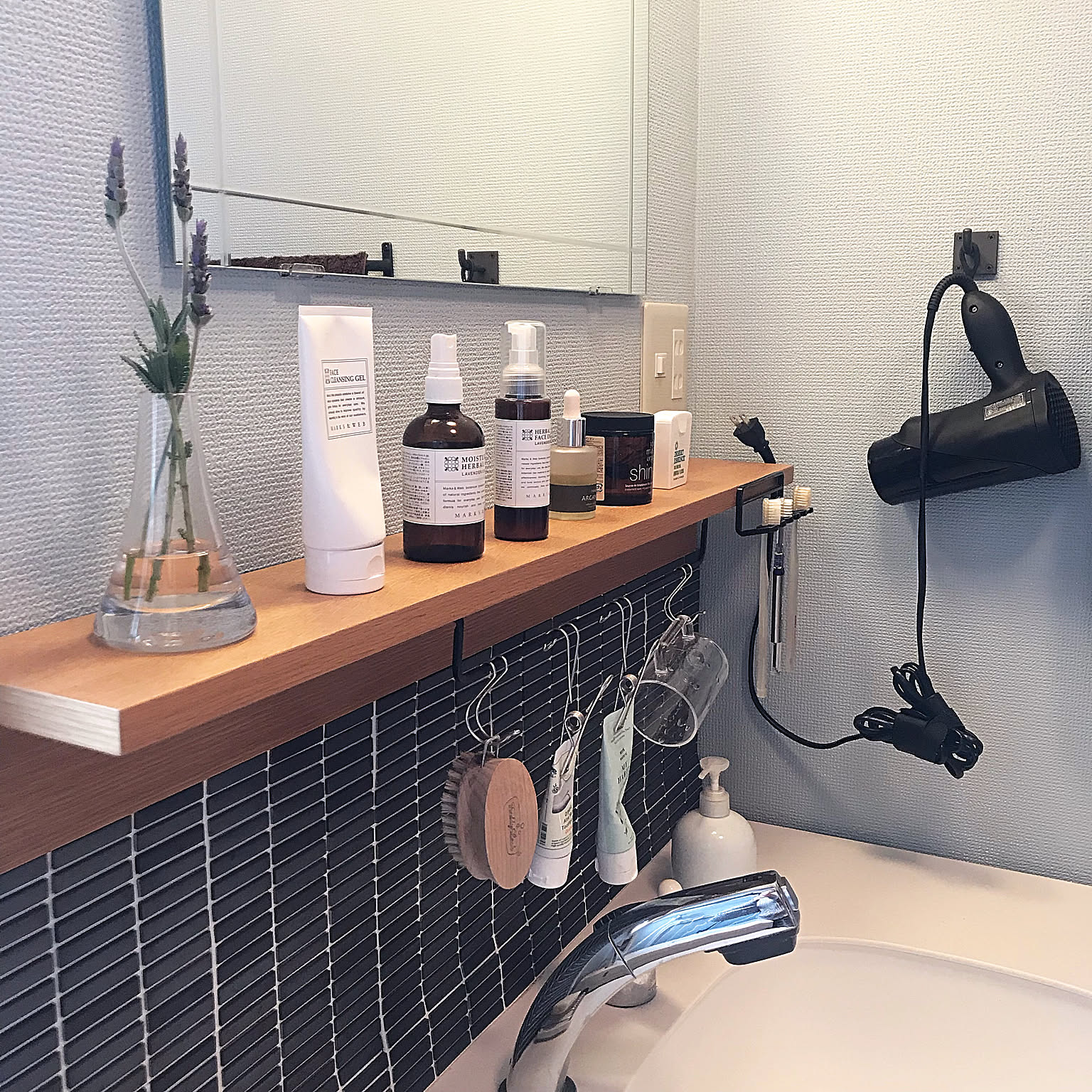 毎日使う場所だから♪DIYでお気に入りの洗面所にする方法