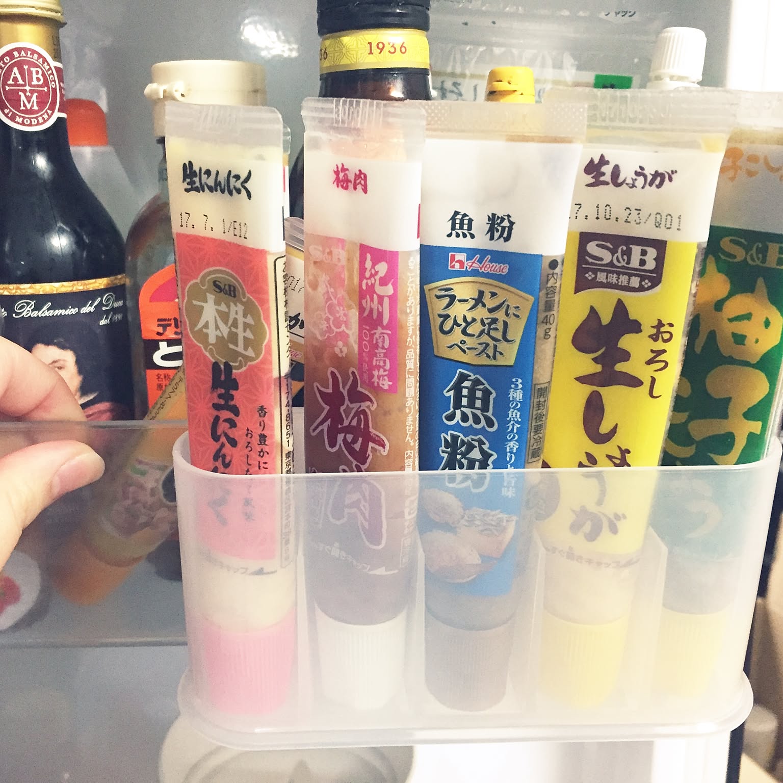 薬味チューブは、使い勝手よく！出し入れ楽々の収納術