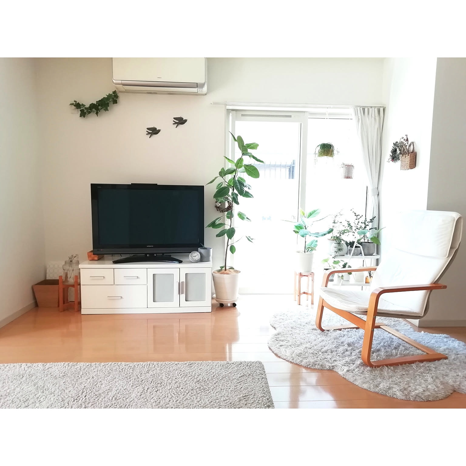 幅広いデザインから選べる♪ニトリのテレビボードを取り入れたお部屋