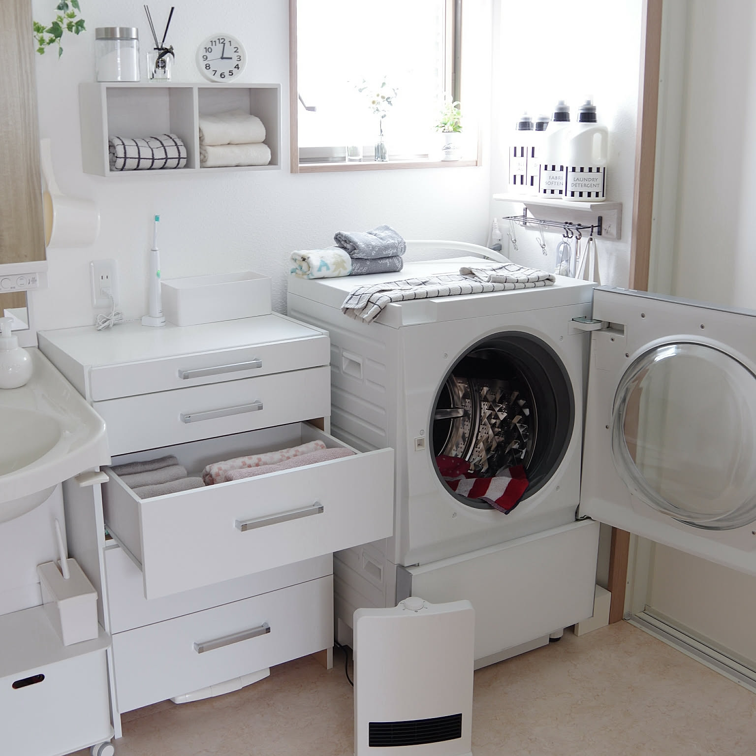 すぐ使えて、すぐしまえる！みんなのタオル収納場所