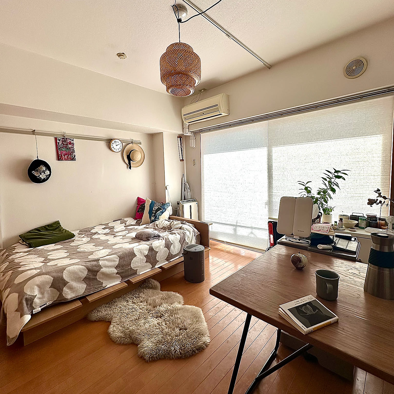 広く開放的なお部屋が演出できる♪ローベッドのあるお部屋実例6選