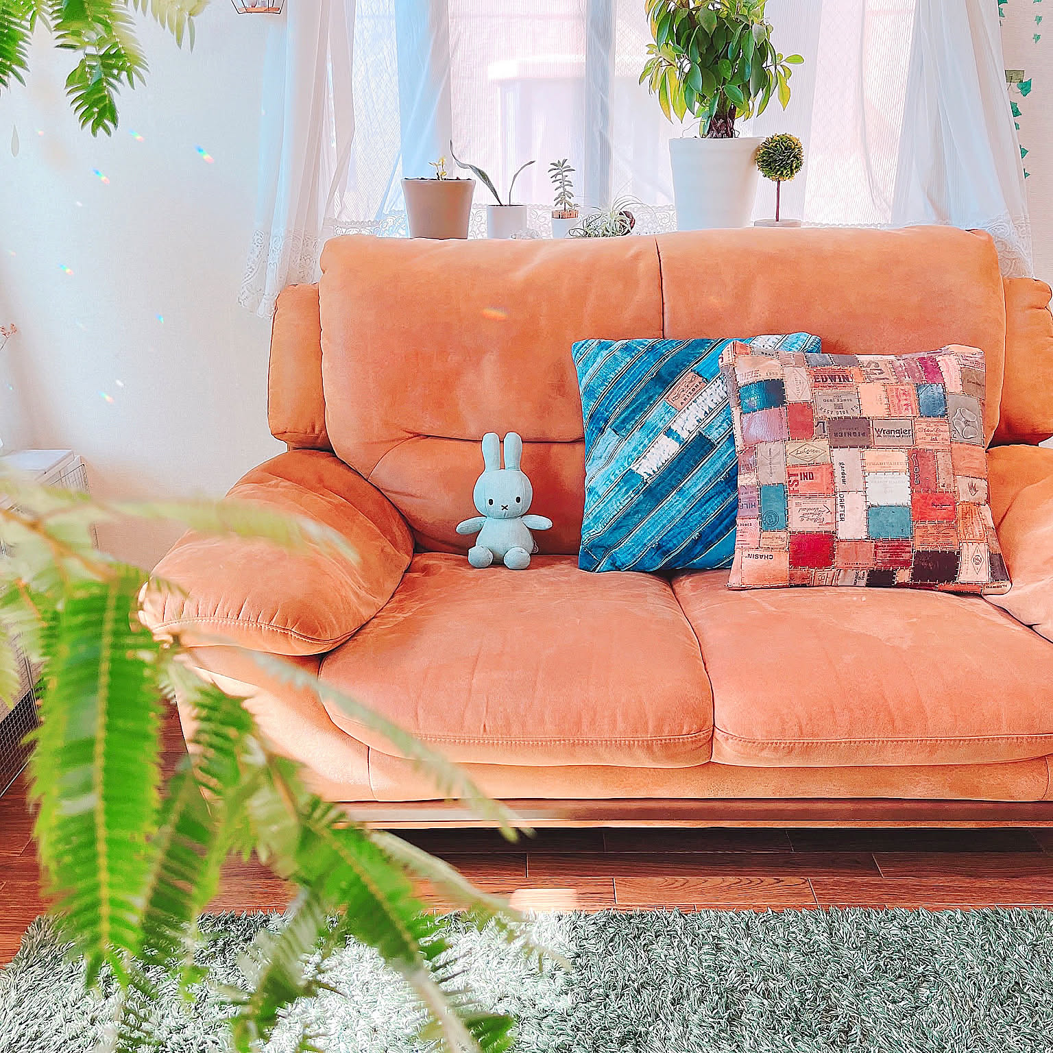 小物や家具で統一感アップ♪さわやかな風を感じる西海岸風インテリアの実例をご紹介