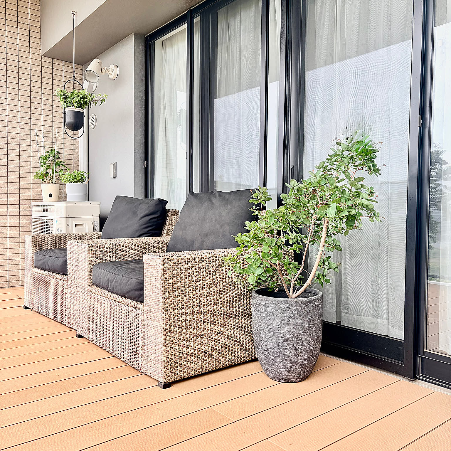 極上のプライベート空間をIKEAでつくる♡ベランダ家具でくつろぎ空間にワンランクアップ