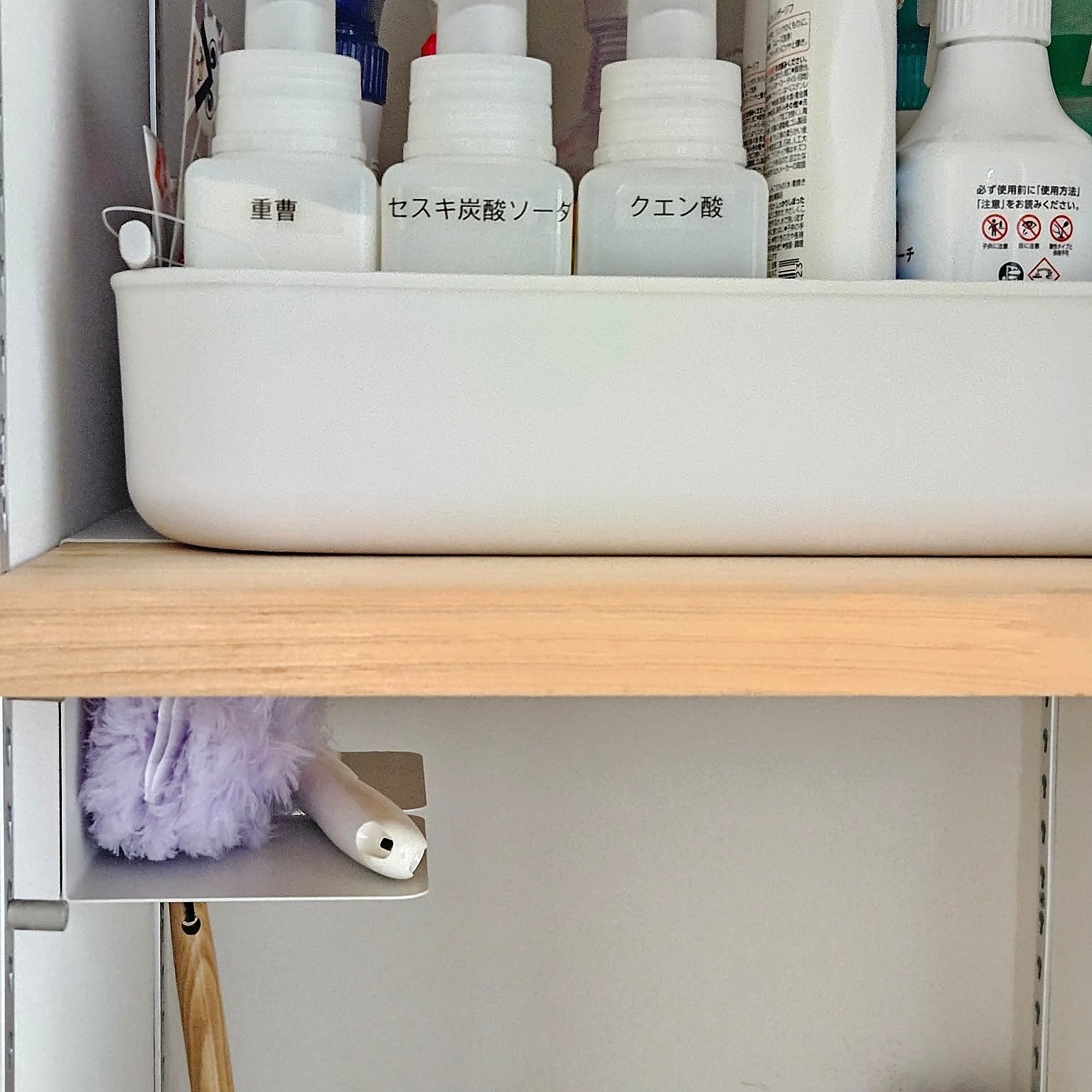 使いやすく整えて掃除のモチベーションもアップ！掃除道具収納に便利な100均アイテム