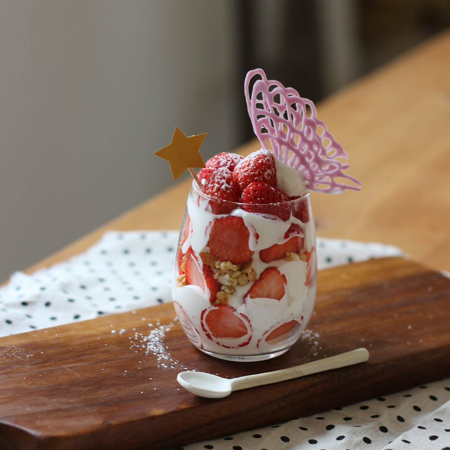 このクオリティーで100円!?ダイソーの高見え食器10選