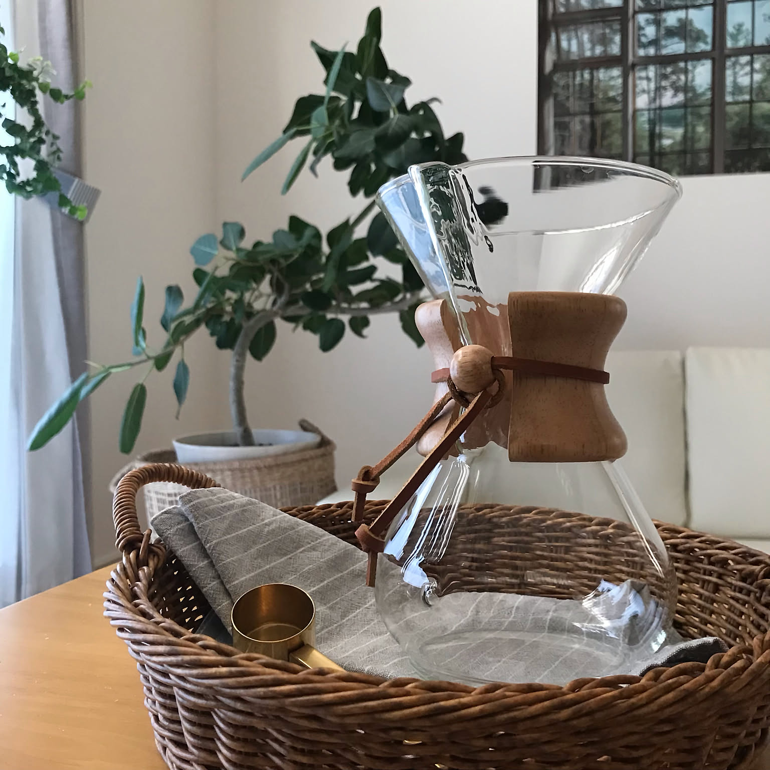美しいフォルムにうっとり♡実用性も高いケメックスコーヒーメーカー