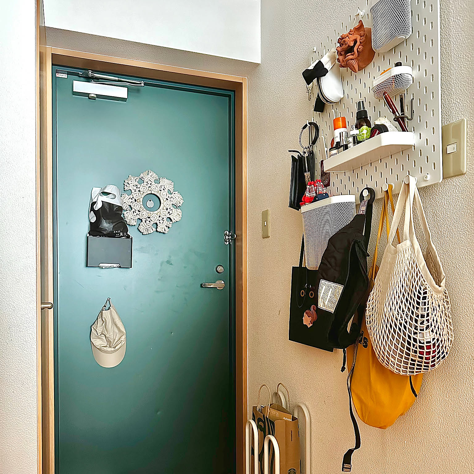 収納グッズとデッドスペース活用ですっきり整う♪一人暮らしの収納実例6選