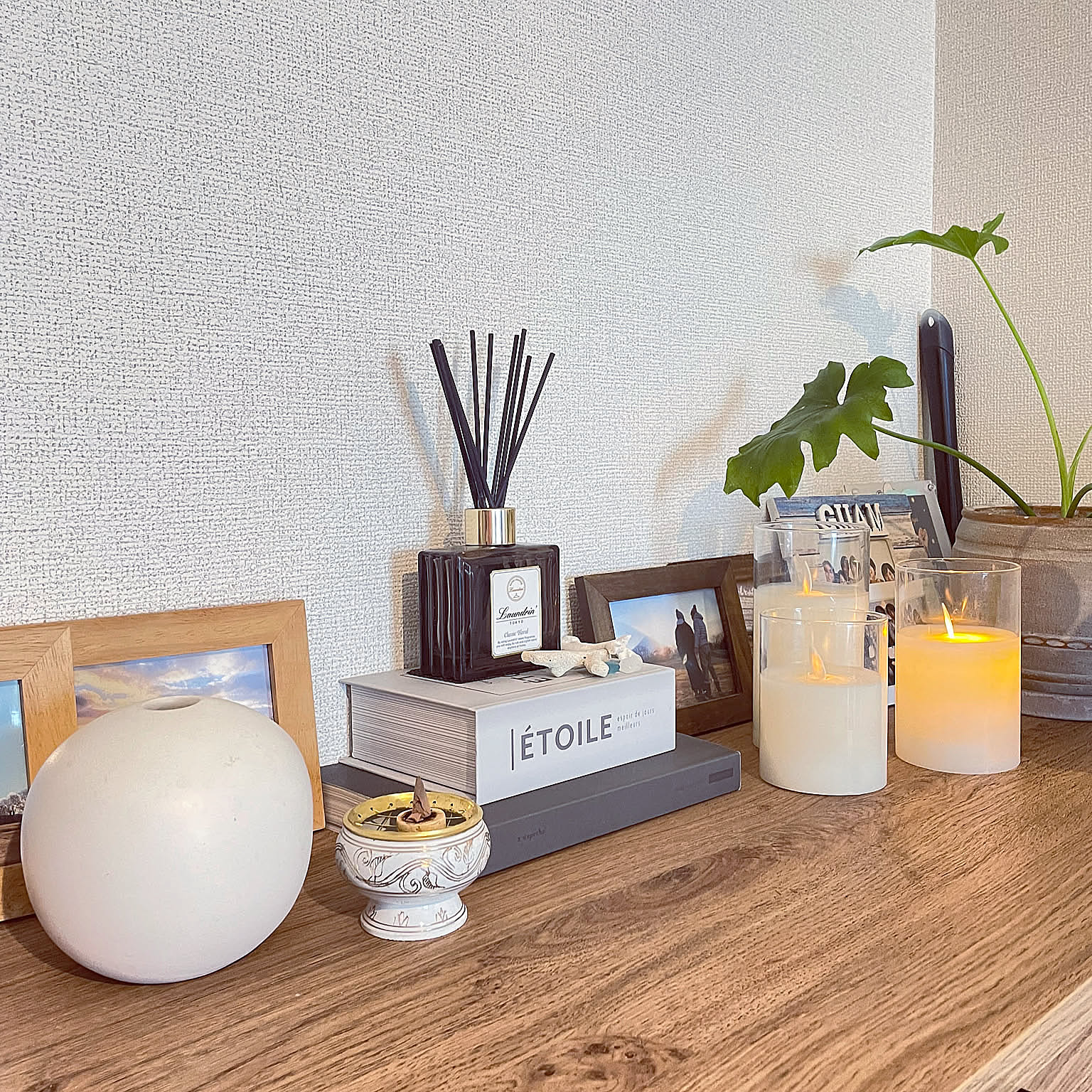 収納なのにインテリアが格上げできちゃう♪セリアの「ブック型収納ケース」の使い方アイデア6選