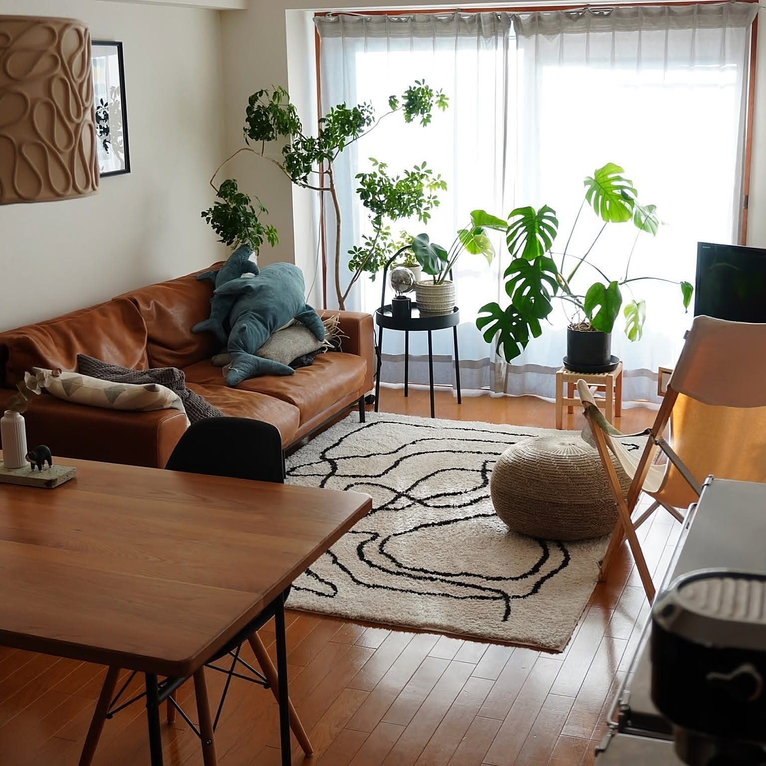 【RoomClipが選んだ厳選3選】「お気に入りのラグ」がテーマの素敵な投稿実例