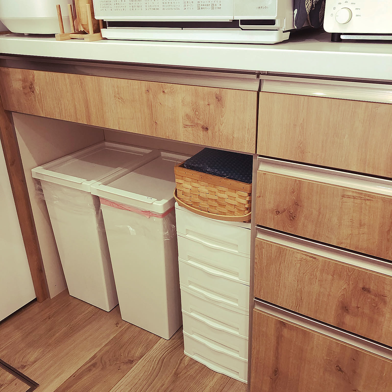 機能性抜群でインテリアにも馴染みやすい！IKEAのゴミ箱に注目