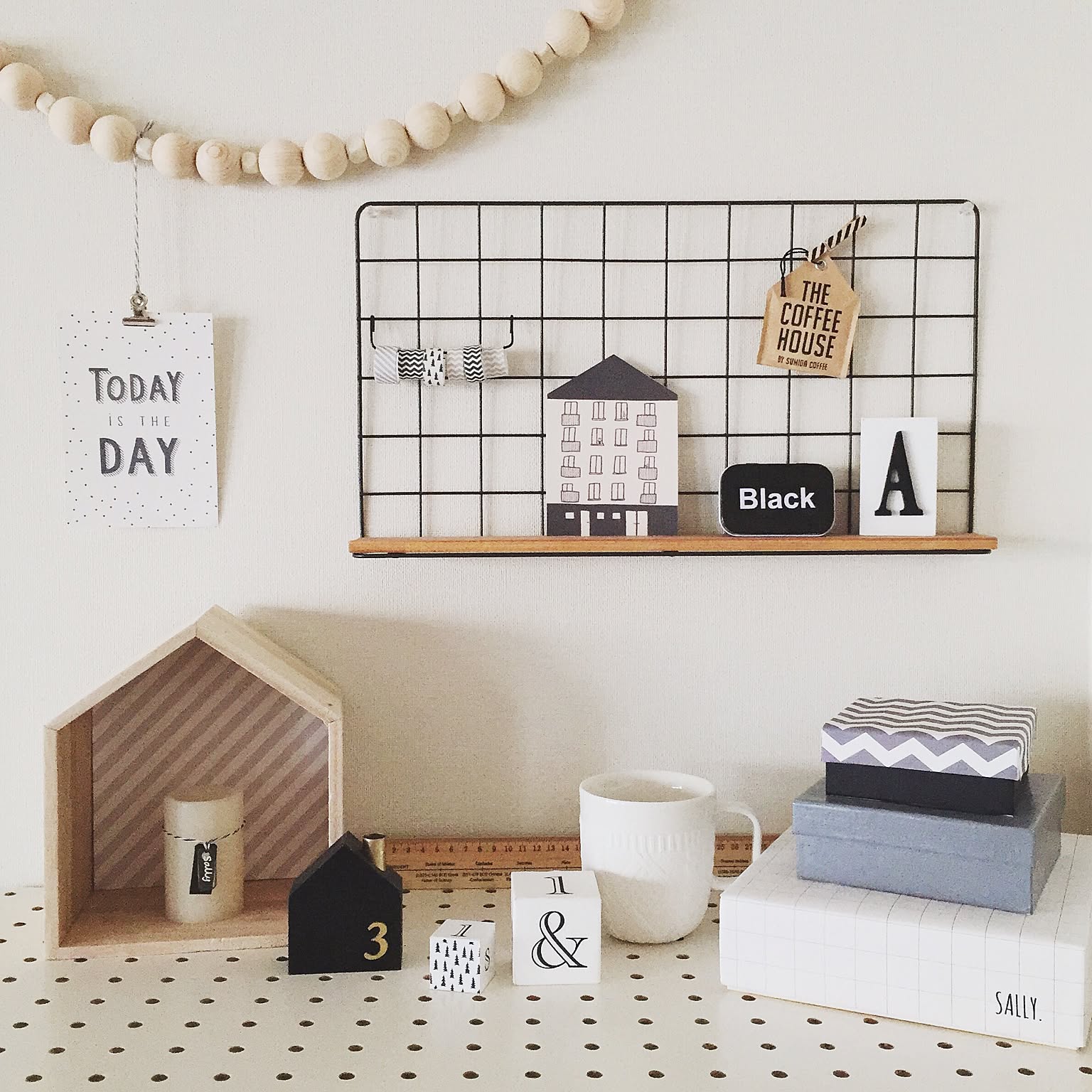 ウッドビーズでインテリアを♡ころんと優しいお部屋づくり