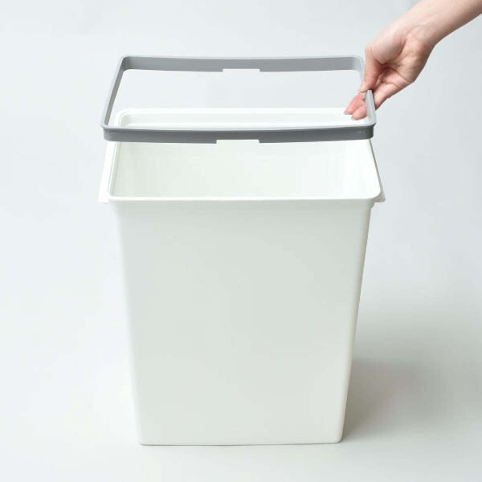 ゴミ箱・ダストボックス