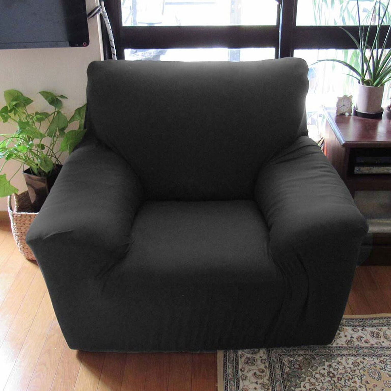 ブラックの1人掛け用ソファーカバー sofacover01